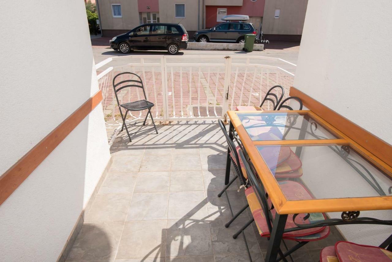 Vodice-Srima Apartment Exterior foto